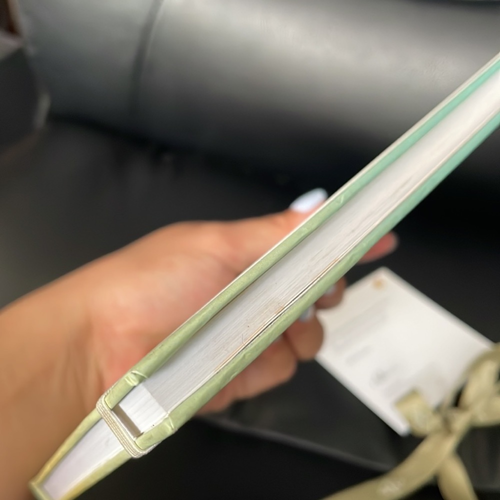 Authentic Van Cleef & Arpels Notebook📒 - Picture 9 of 15